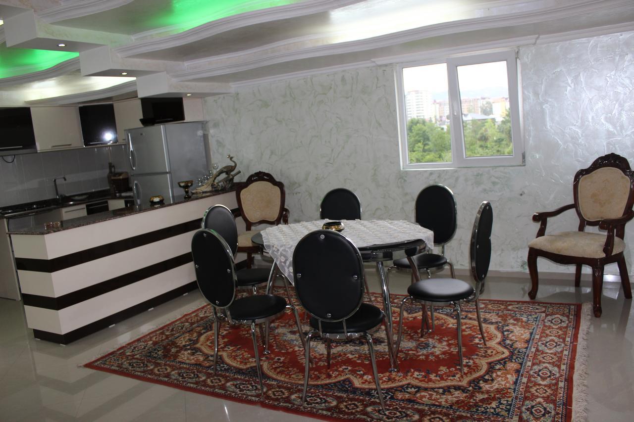 Gama Palace Batoumi Extérieur photo